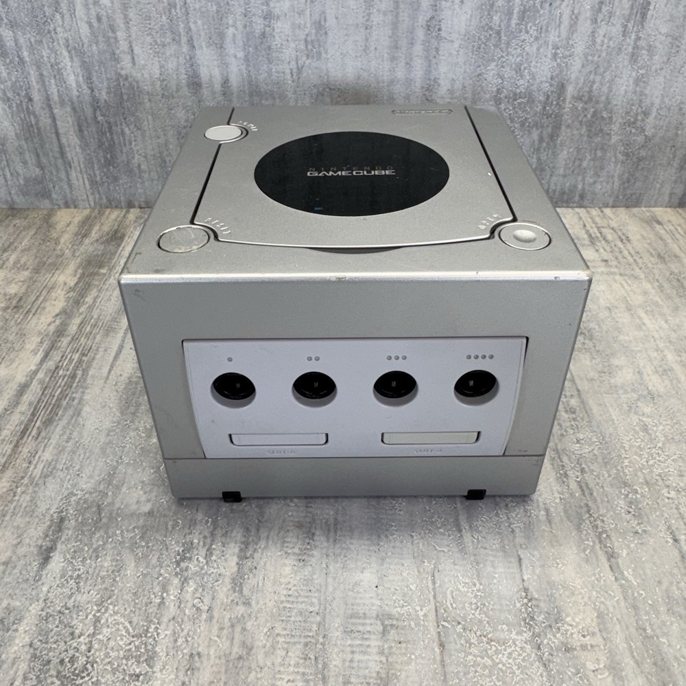 Nintendo GameCube Silver Game Console Only DOL-101 For Parts As Is No Disc Spin